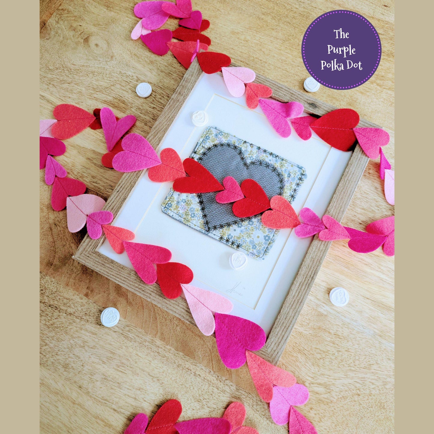 Heart felt garland (pink)
