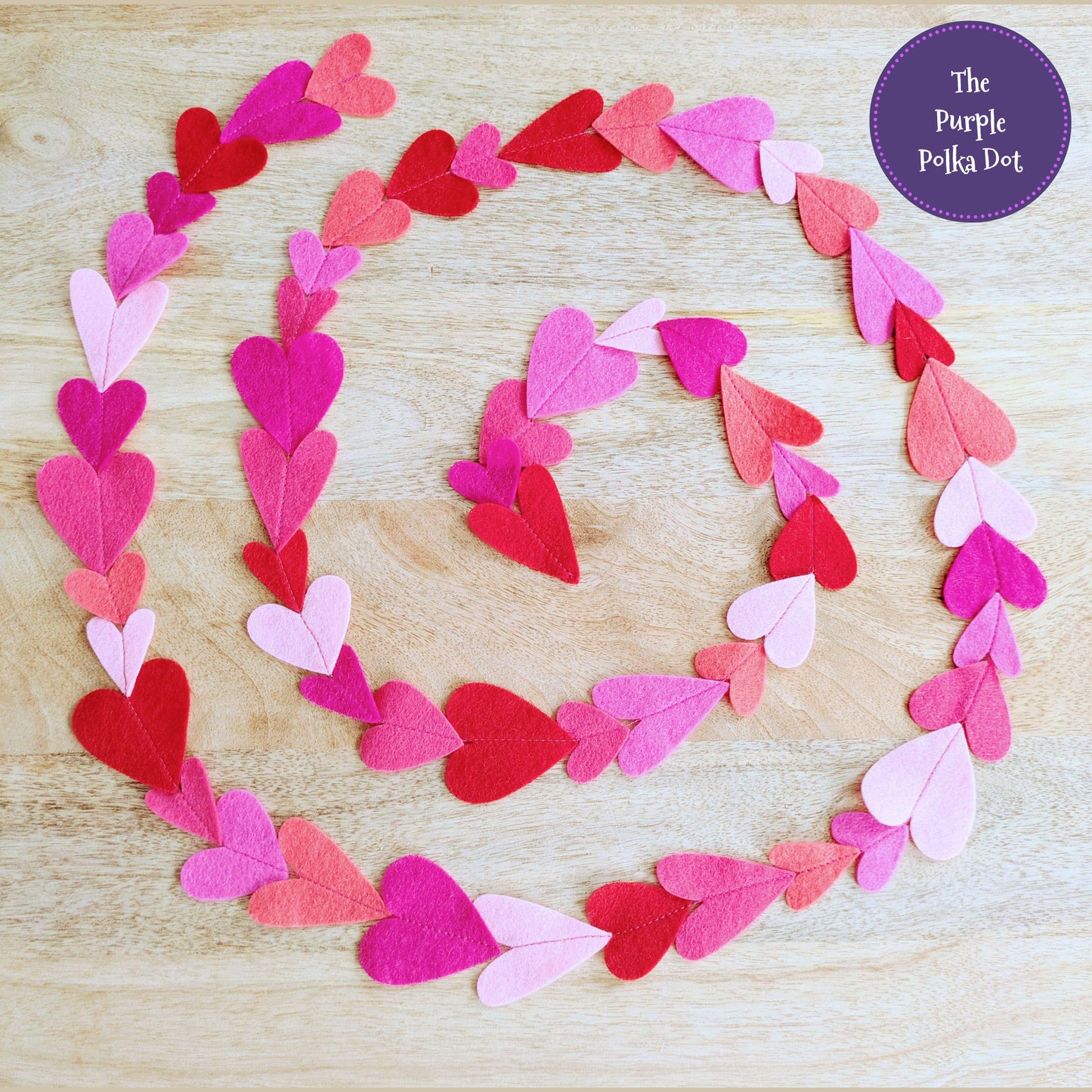 Heart felt garland (pink)