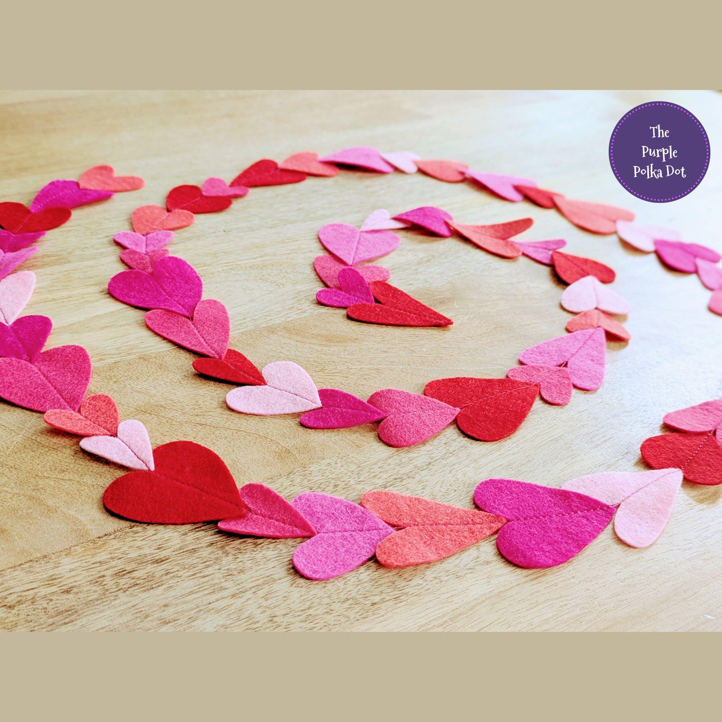 Heart felt garland (pink)