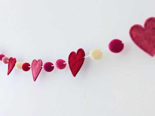 Felt Heart Garland: Valentine's Day Decor, Handmade Bunting
