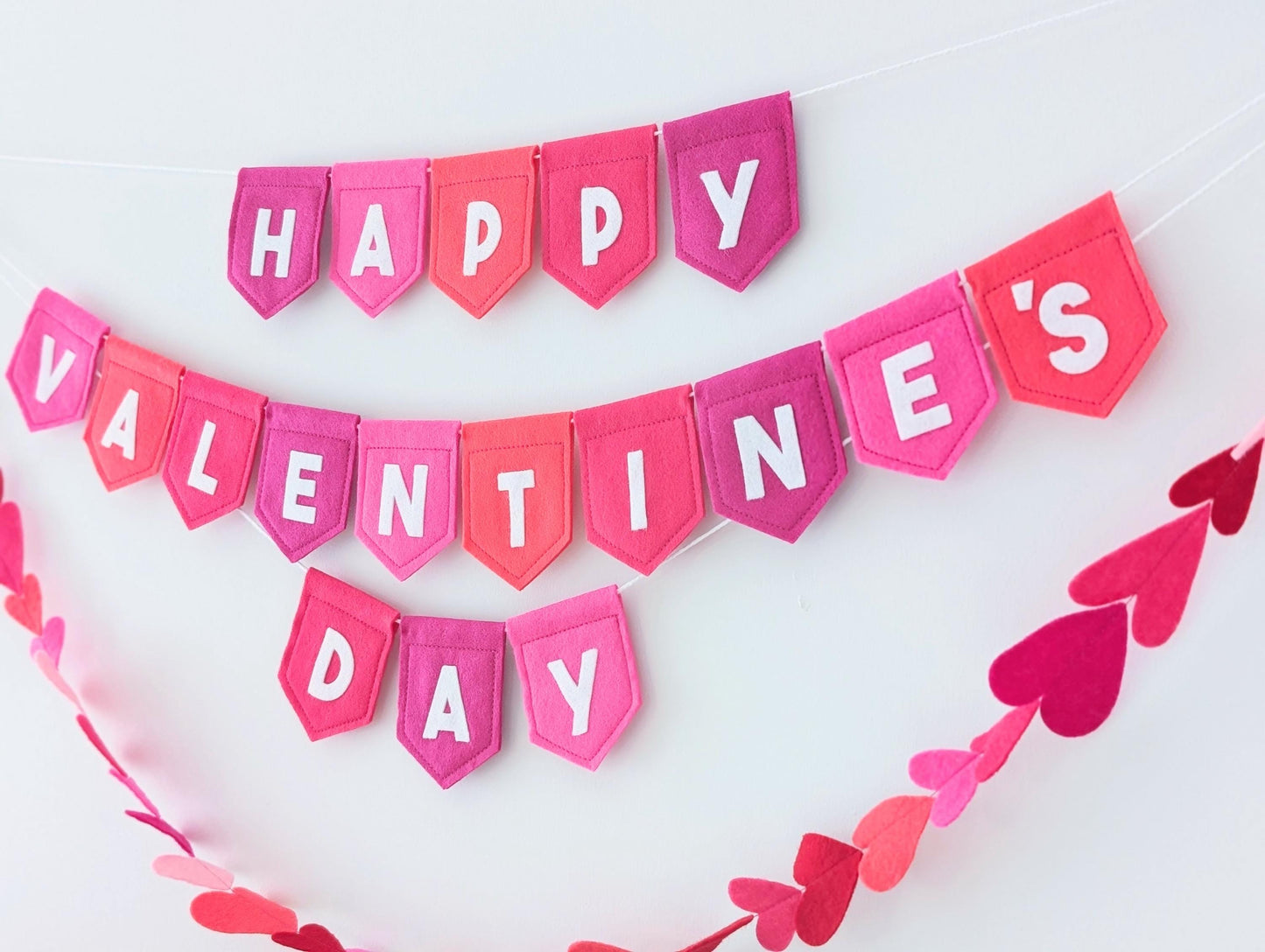 Felt Valentine's Day Banner: Handmade Pink and white bunting