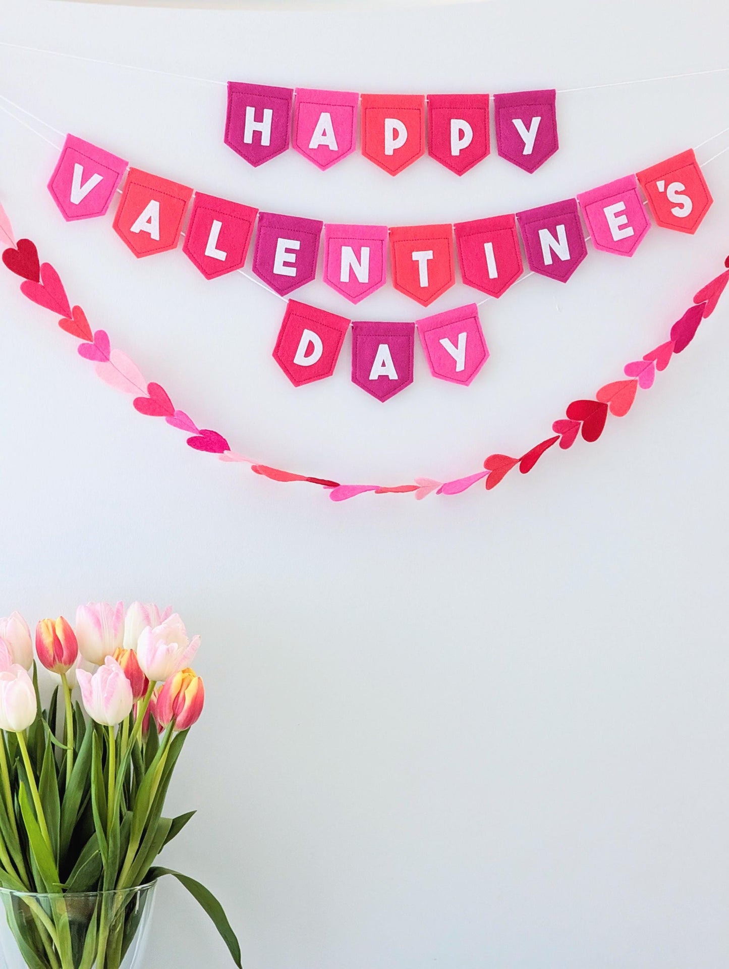 Felt Valentine's Day Banner: Handmade Pink and white bunting