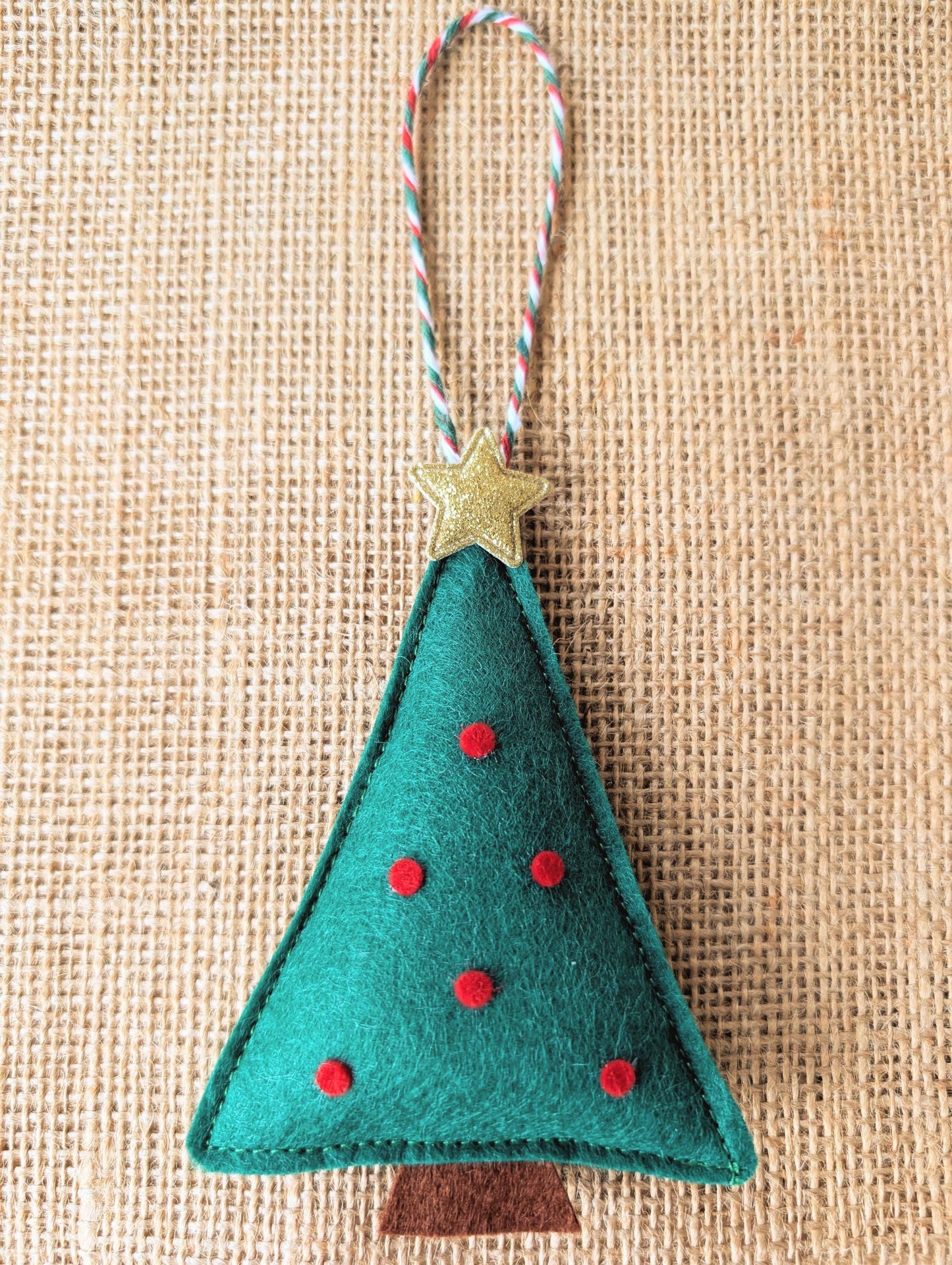 Felt Christmas Tree Hanging Decorations: Red and Holly Green