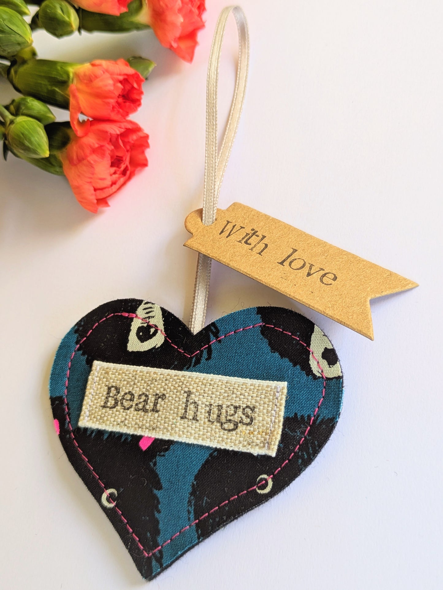 'Bear hugs' Hanging Heart Decoration with Plantable Wildflower Seed Backing Card