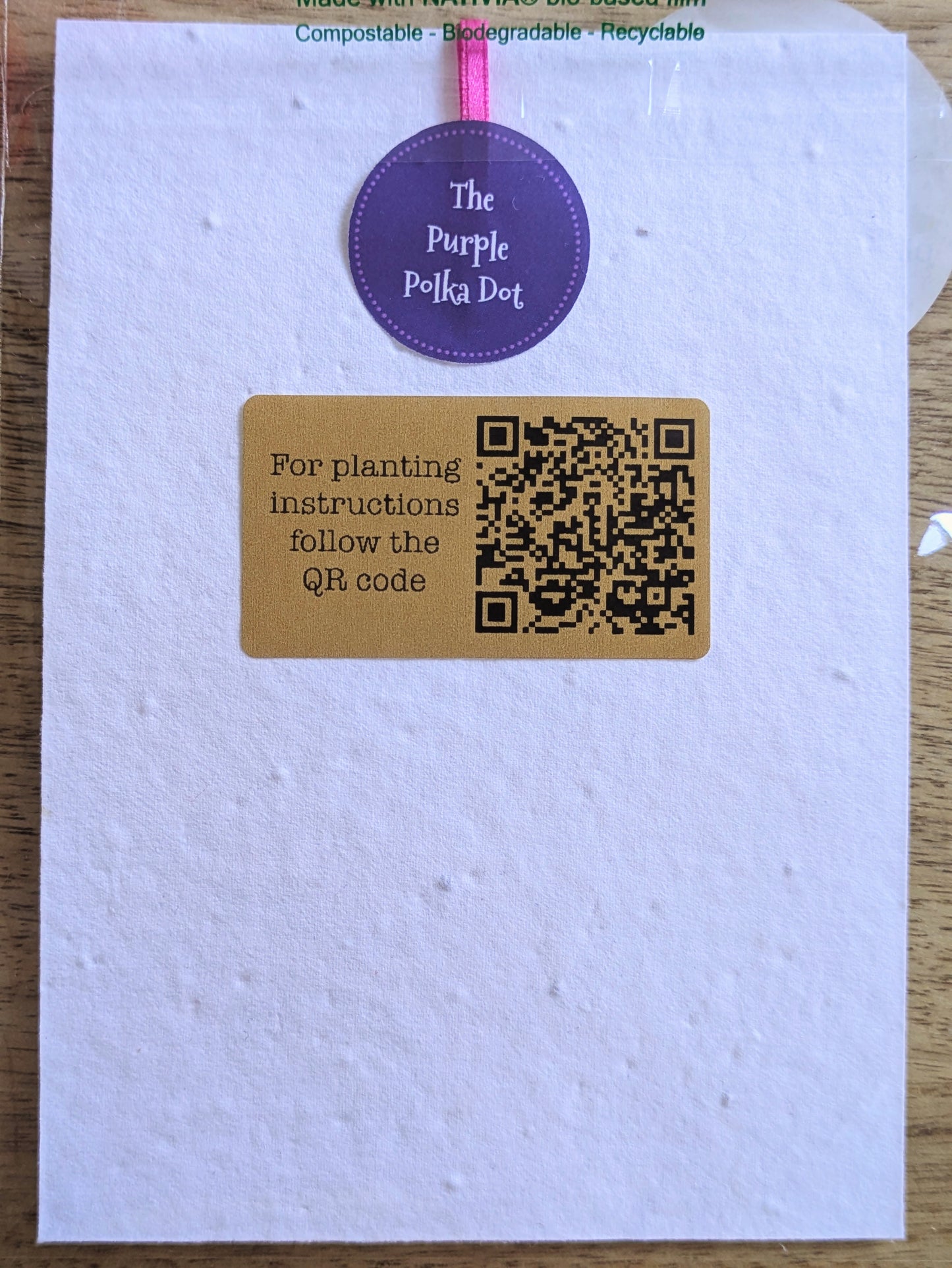 'Love & hugs' Hanging Heart Decoration with Plantable Wildflower Seed Backing Card