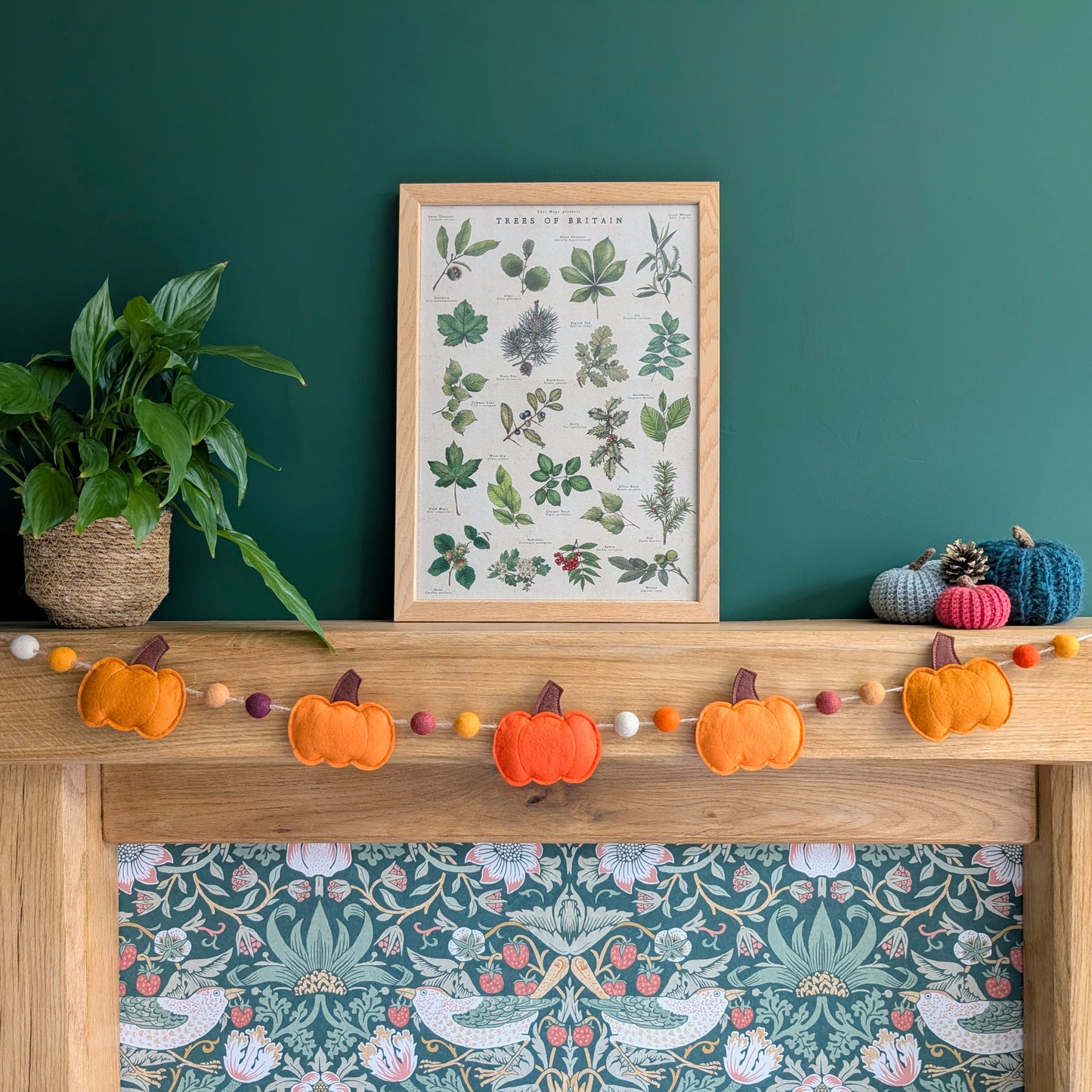 Felt Pumpkin and Felt Ball Garland - Oranges and Yellows