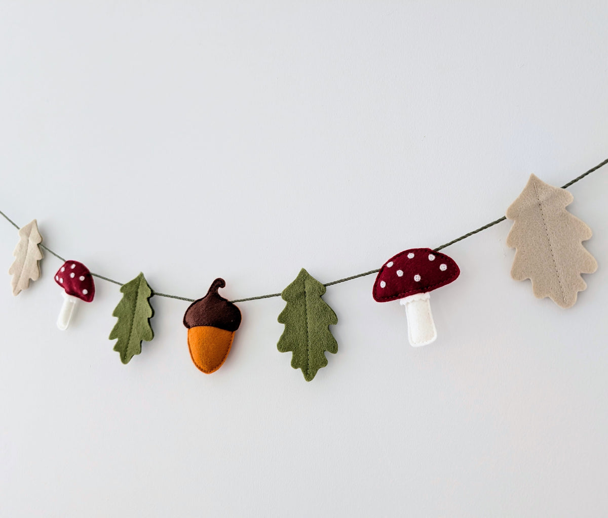 Felt Woodland Garland - Acorn, Toadstool and Leaf bunting