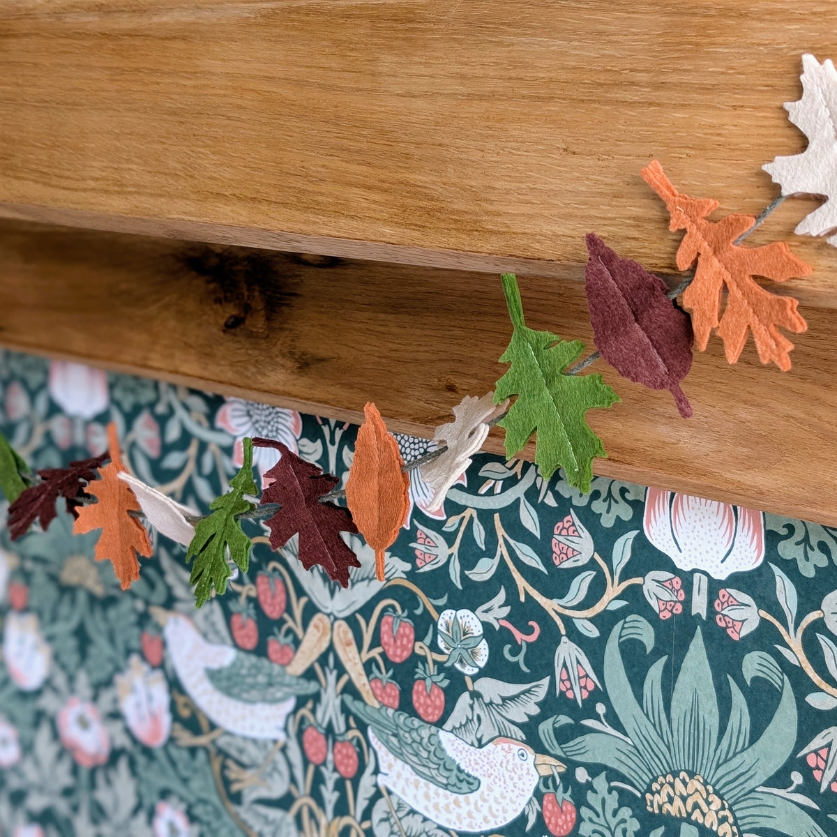 Felt Autumn Leaves Garland - Neutral tones