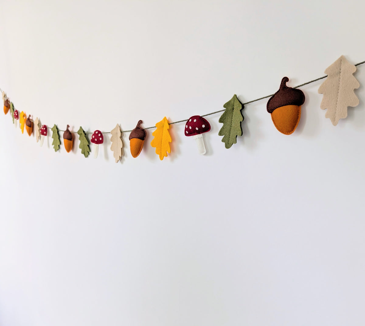 Felt Woodland Garland - Acorn, Toadstool and Leaf bunting
