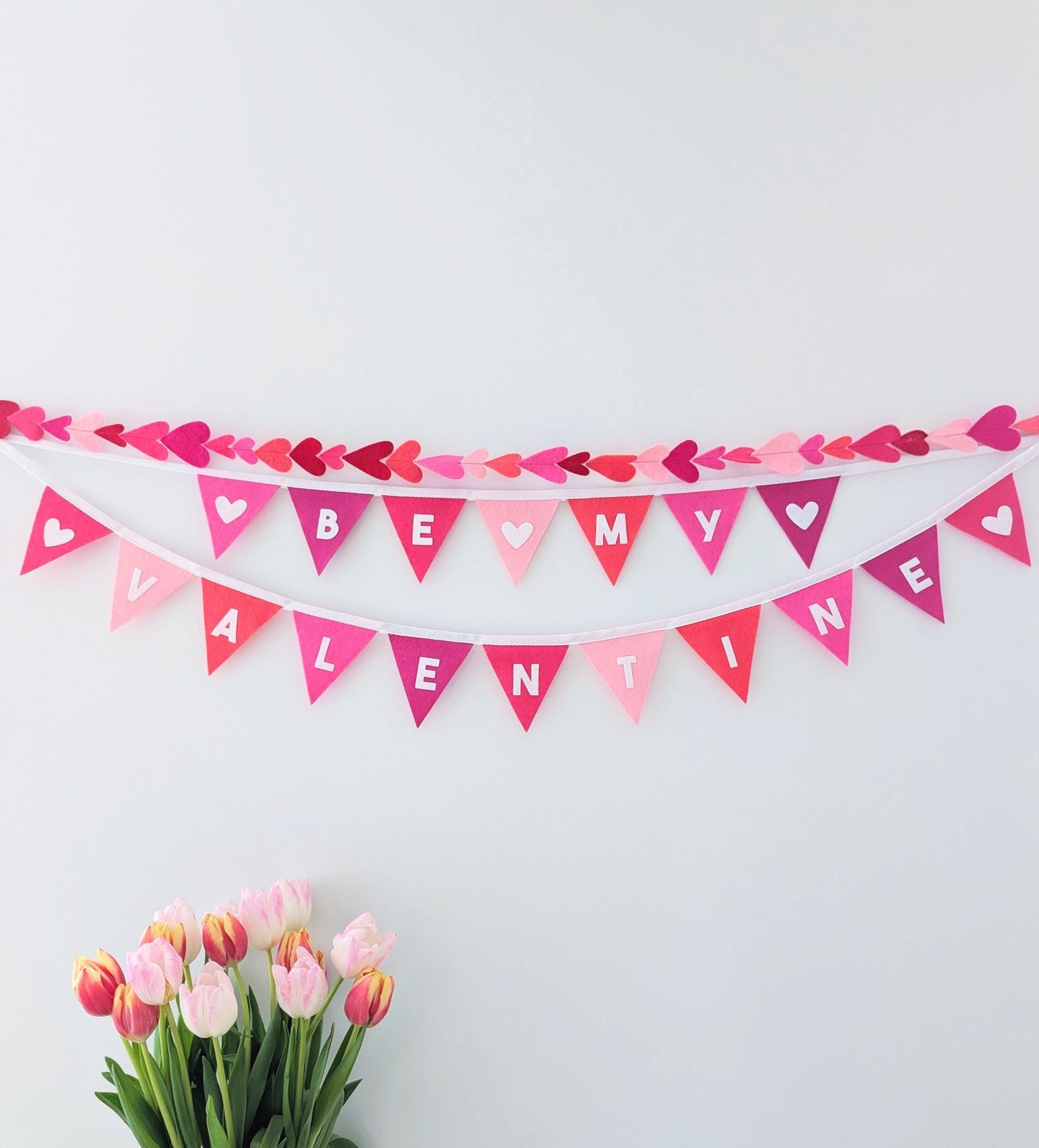 Felt Valentine's Day bunting: Be My Valentine banner in mixed pinks