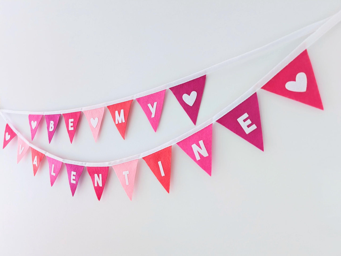 Felt Valentine's Day bunting: Be My Valentine banner in mixed pinks